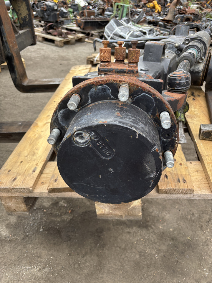 Valtra N92 - most przedni - zwolnica zwrotnica siłownik dyferencjał atak - Grozāmass - Lauksaimniecības tehnika: foto 1 Valtra N92 - most przedni - zwolnica zwrotnica siłownik dyferencjał atak - Grozāmass - Lauksaimniecības tehnika: foto 1