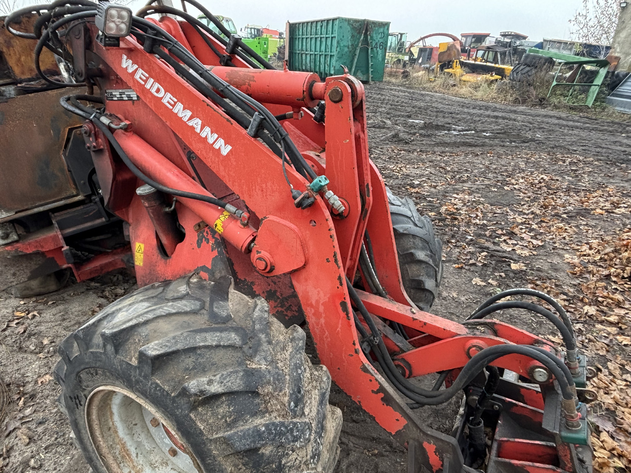 Weidemann 2006 2000rok Siłownik Podnoszenia Siłownik Wysuwu CZĘŚCI - Hidrauliskais cilindrs - Teleskopiskais iekrāvējs: foto 1 Weidemann 2006 2000rok Siłownik Podnoszenia Siłownik Wysuwu CZĘŚCI - Hidrauliskais cilindrs - Teleskopiskais iekrāvējs: foto 1