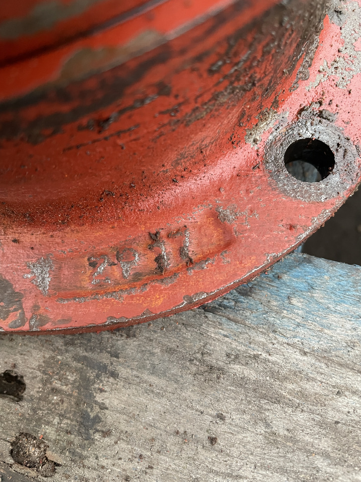 ZF 4PW45H1 Zettelmayer Volvo - skrzynia biegów - pompa tłokowa 8607955105 - Pārnesumkārba - Lauksaimniecības tehnika: foto 3 ZF 4PW45H1 Zettelmayer Volvo - skrzynia biegów - pompa tłokowa 8607955105 - Pārnesumkārba - Lauksaimniecības tehnika: foto 3