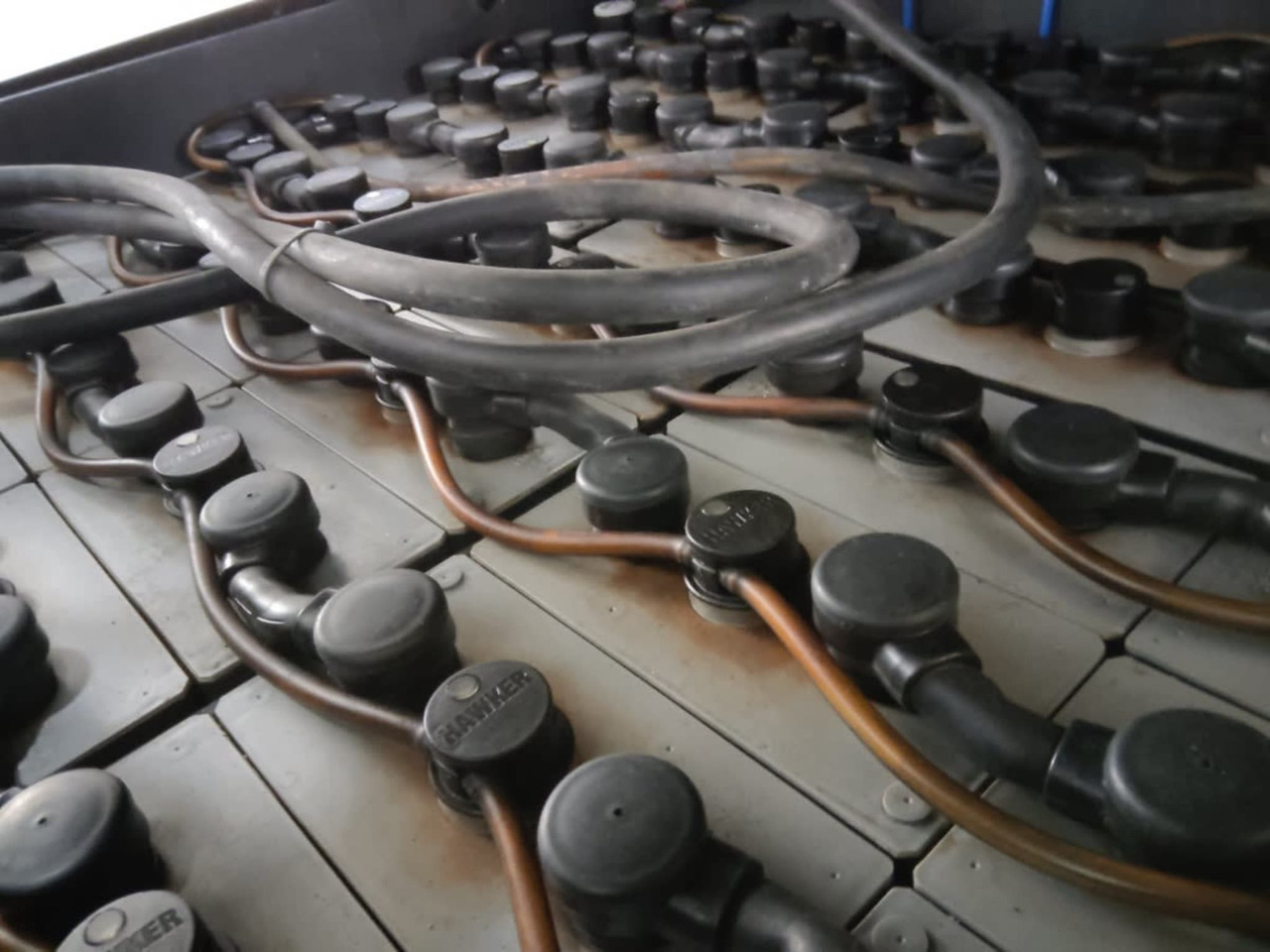 Linde E25HL-01/600 - Elektroiekrāvējs: foto 5 Linde E25HL-01/600 - Elektroiekrāvējs: foto 5