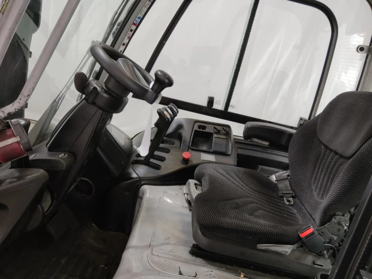 STILL RX60-30/600 - Elektroiekrāvējs: foto 3 STILL RX60-30/600 - Elektroiekrāvējs: foto 3