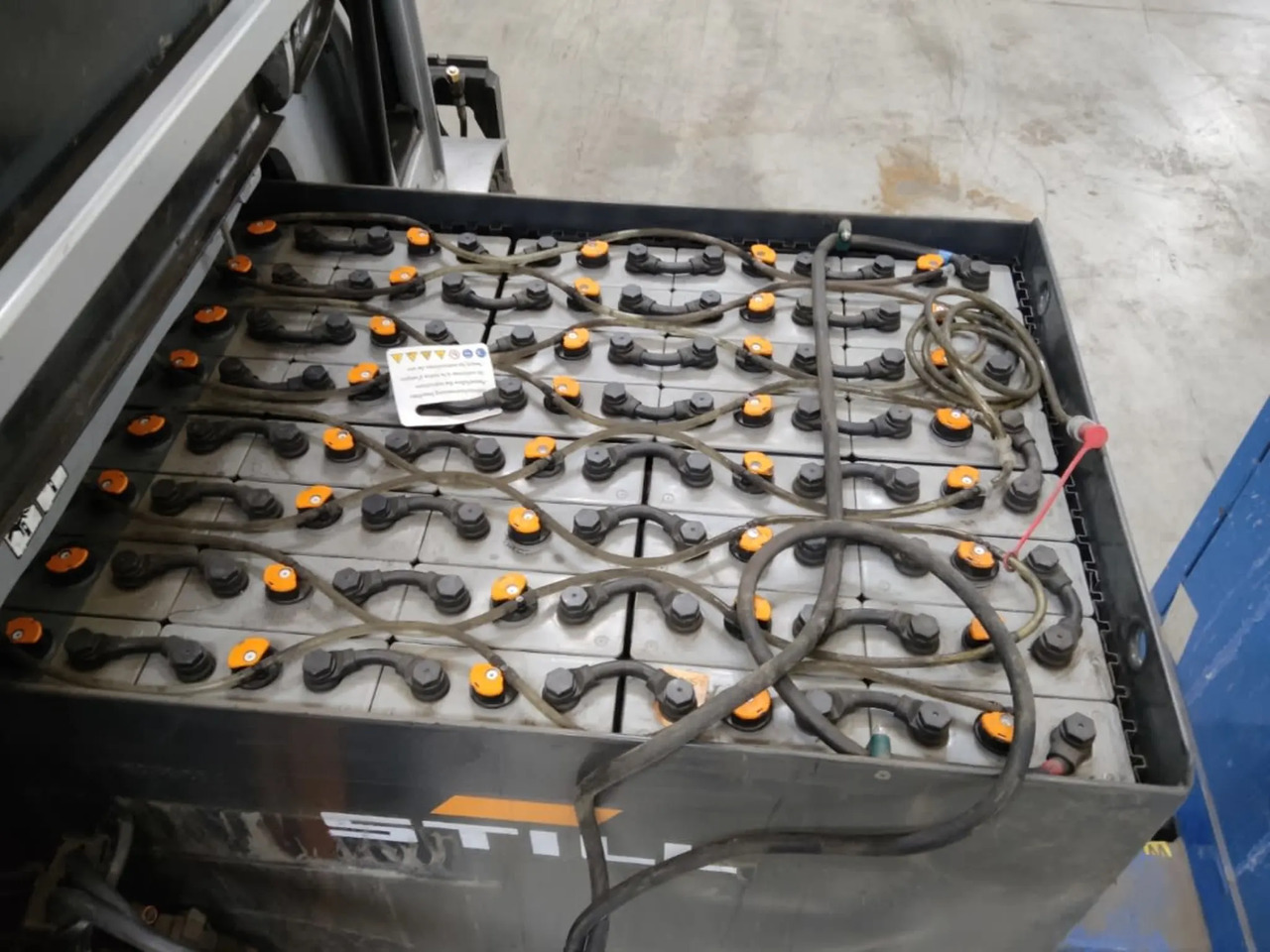 STILL RX60-30 - Elektroiekrāvējs: foto 5 STILL RX60-30 - Elektroiekrāvējs: foto 5