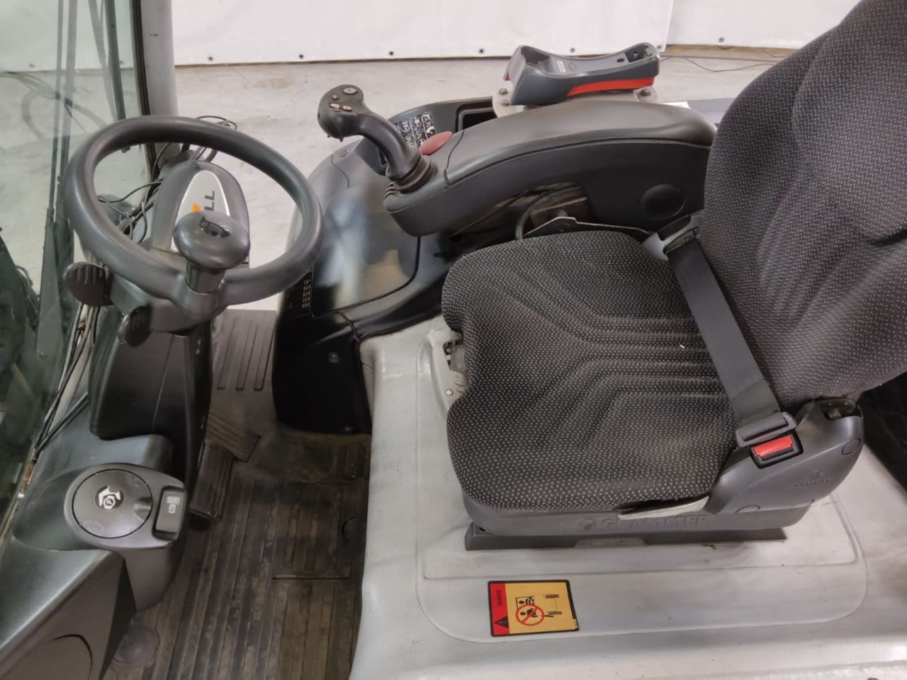 STILL RX60-30L - Elektroiekrāvējs: foto 3 STILL RX60-30L - Elektroiekrāvējs: foto 3