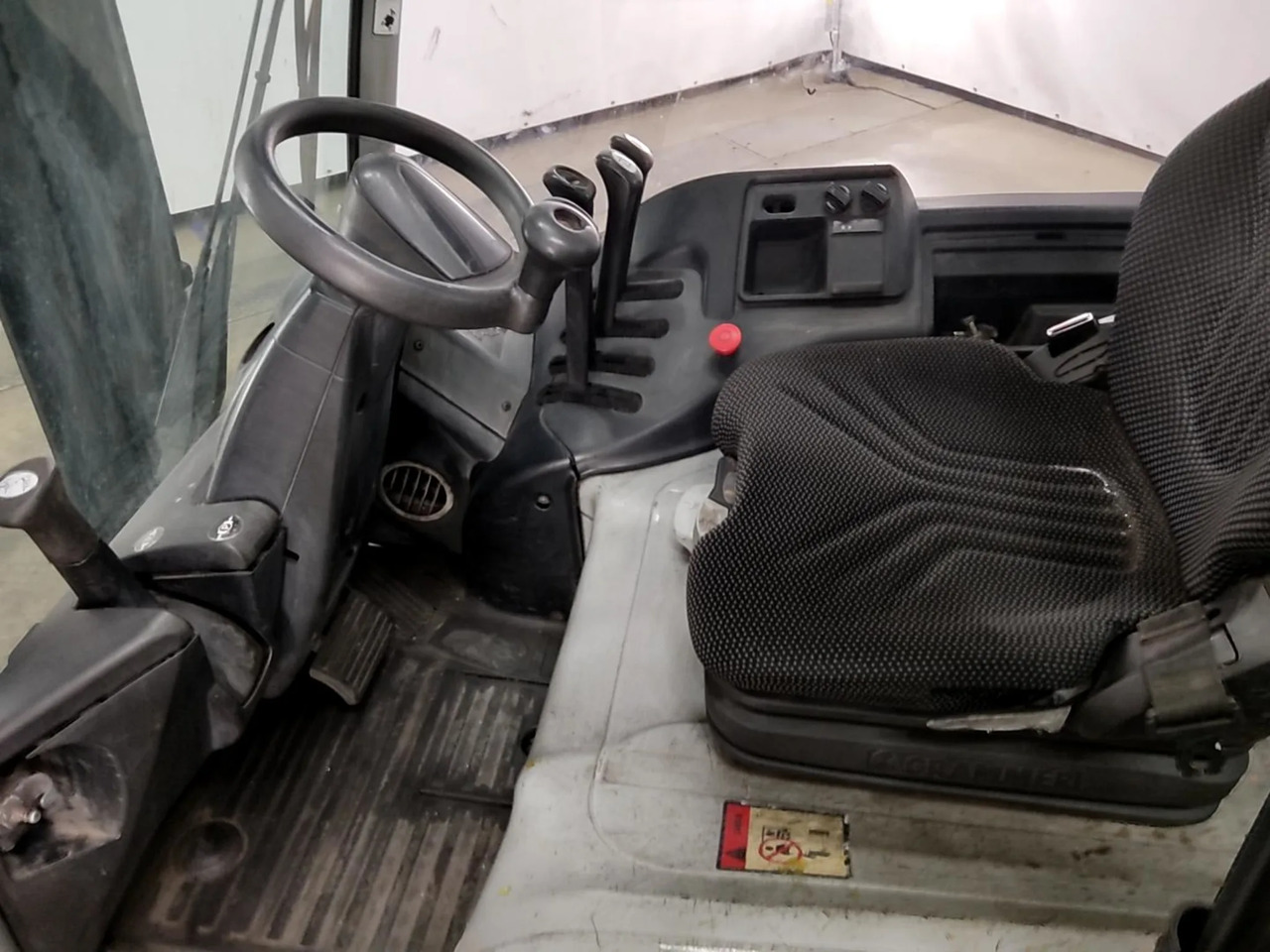 STILL RX60-35 - Elektroiekrāvējs: foto 3 STILL RX60-35 - Elektroiekrāvējs: foto 3