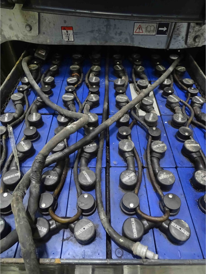 STILL RX60-35 - Elektroiekrāvējs: foto 4 STILL RX60-35 - Elektroiekrāvējs: foto 4