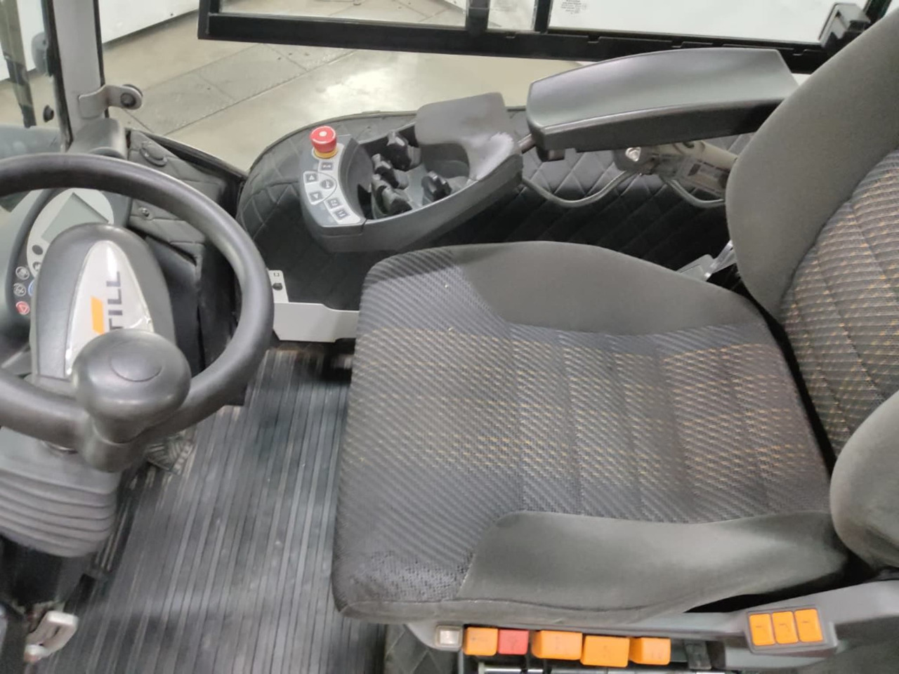 STILL RX60-50/600 - Elektroiekrāvējs: foto 3 STILL RX60-50/600 - Elektroiekrāvējs: foto 3