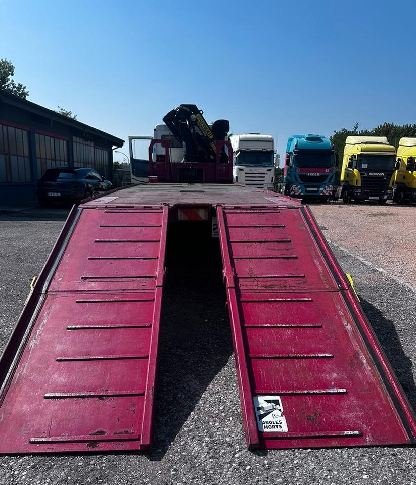 Pianale Mercedes 2540 con gru - Bortu kravas automašīna/ Platforma, Kravas auto ar manipulatoru: foto 4 Pianale Mercedes 2540 con gru - Bortu kravas automašīna/ Platforma, Kravas auto ar manipulatoru: foto 4