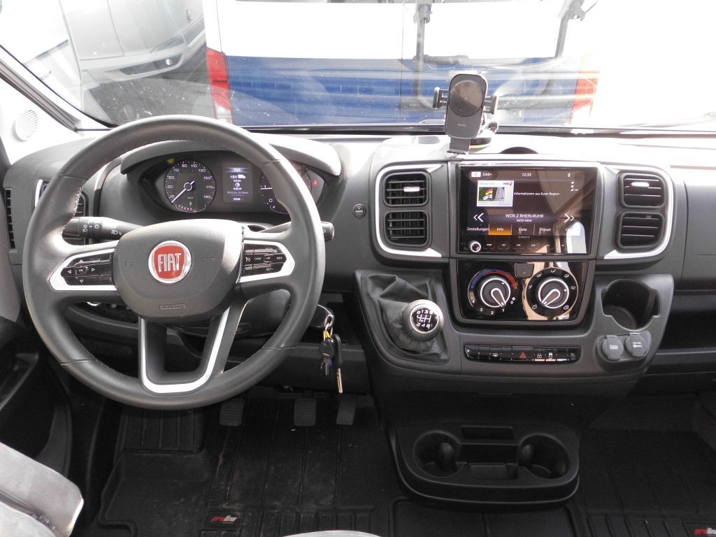 Carado T 459 Edition15 Solar, WR, RFK, SAT/TV uvm.+++ - Daļēji integrētais kemperis: foto 4 Carado T 459 Edition15 Solar, WR, RFK, SAT/TV uvm.+++ - Daļēji integrētais kemperis: foto 4