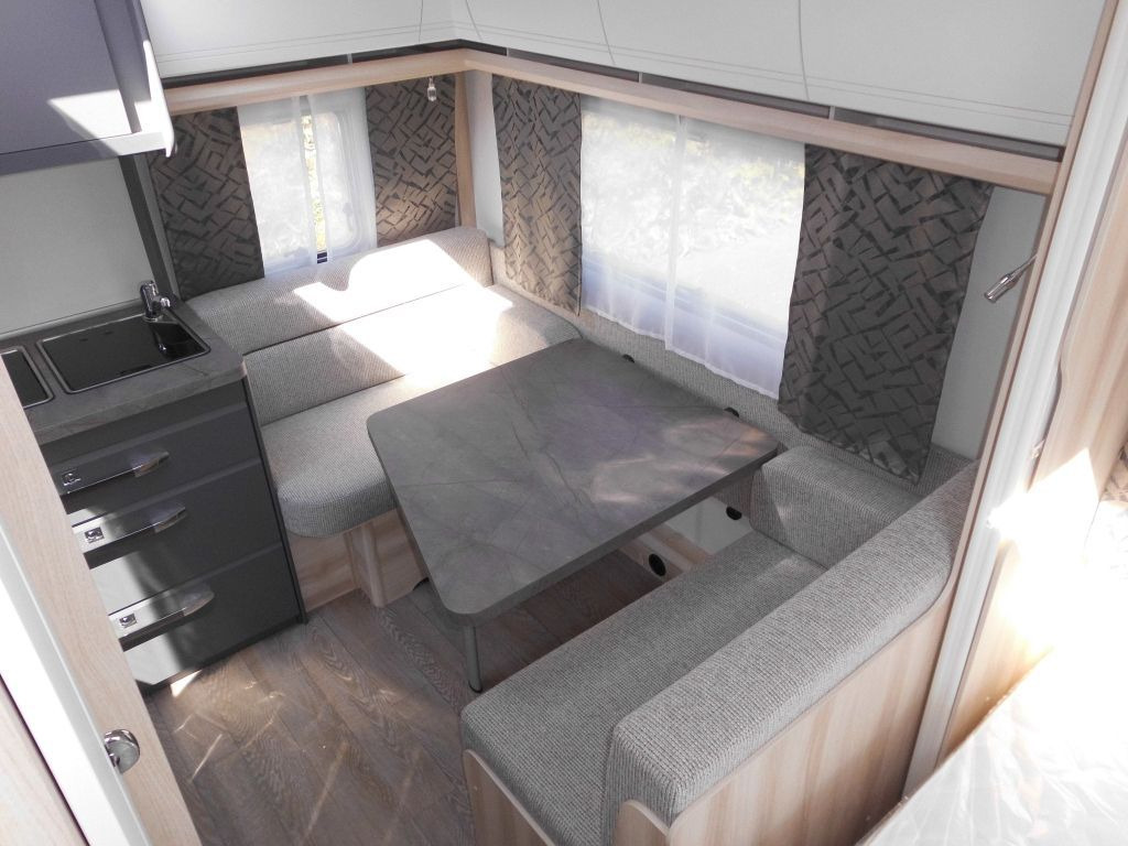 Hobby De Luxe 400 SFe 2025 1500kg. Hobby De Luxe 400 SFe 2025 1500kg. - Dzīvojamais treileris: foto 5 Hobby De Luxe 400 SFe 2025 1500kg. Hobby De Luxe 400 SFe 2025 1500kg. - Dzīvojamais treileris: foto 5