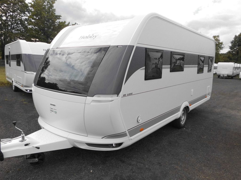 Hobby De Luxe 495 WFB 2026 AUTARK Ambiente 1800kg.++ - Dzīvojamais treileris: foto 3 Hobby De Luxe 495 WFB 2026 AUTARK Ambiente 1800kg.++ - Dzīvojamais treileris: foto 3