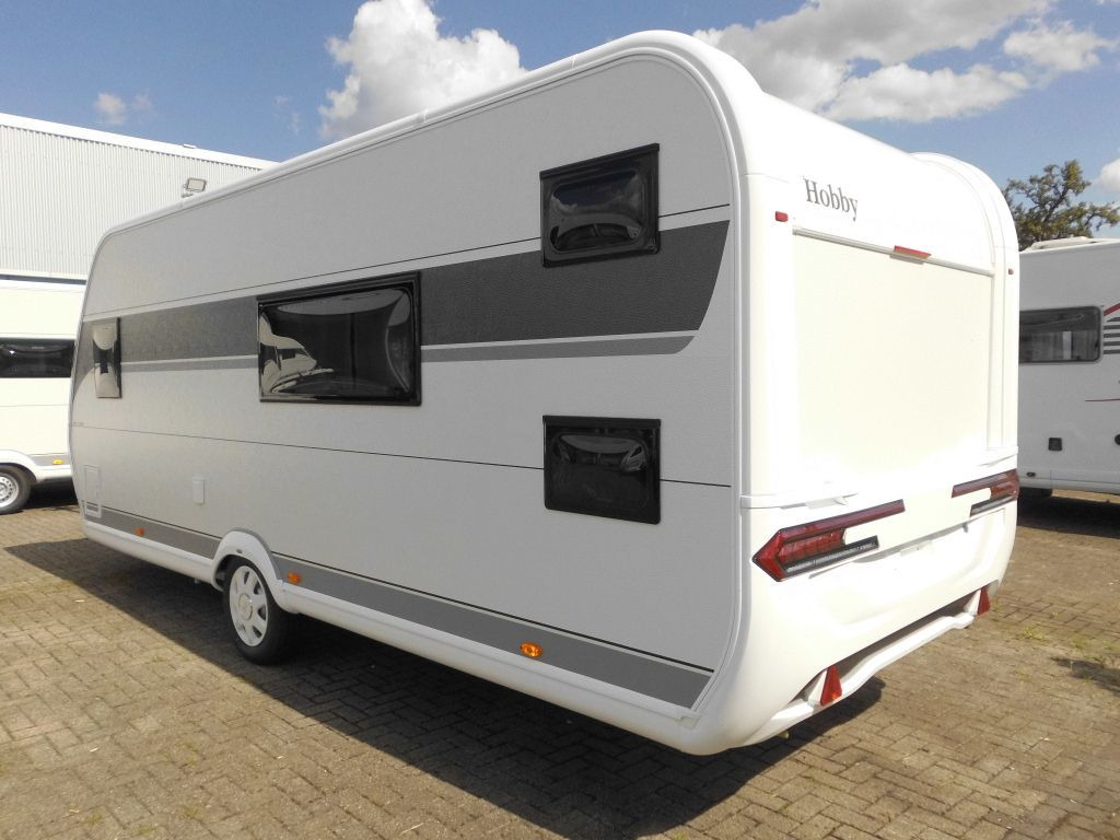 Hobby De Luxe 540 KMFe 2026 GARAGE AUTARK 1800kg. - Dzīvojamais treileris: foto 3 Hobby De Luxe 540 KMFe 2026 GARAGE AUTARK 1800kg. - Dzīvojamais treileris: foto 3
