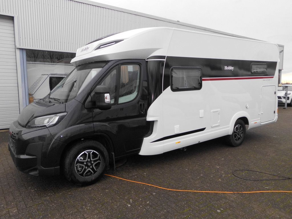 Hobby PRESTIGE T 710 GE 2026 180PS Autom. Voll LED +++ - Daļēji integrētais kemperis: foto 3 Hobby PRESTIGE T 710 GE 2026 180PS Autom. Voll LED +++ - Daļēji integrētais kemperis: foto 3