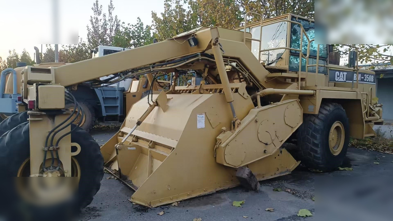 1998 CATERPILLAR RM-350B - Grunts stabilizētājs: foto 2 1998 CATERPILLAR RM-350B - Grunts stabilizētājs: foto 2