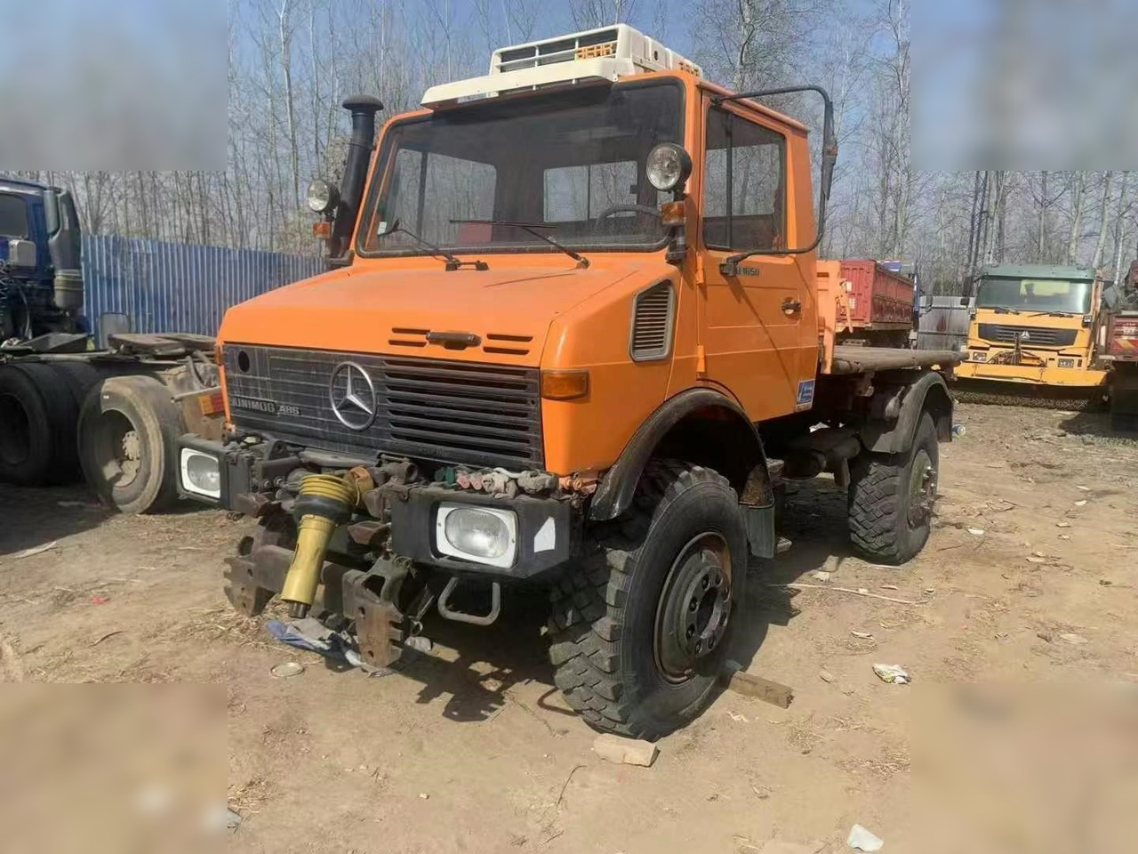 1998 MERCEDES-BENZ UNIMOG 1650 - Šasija kravas automašīna: foto 2 1998 MERCEDES-BENZ UNIMOG 1650 - Šasija kravas automašīna: foto 2