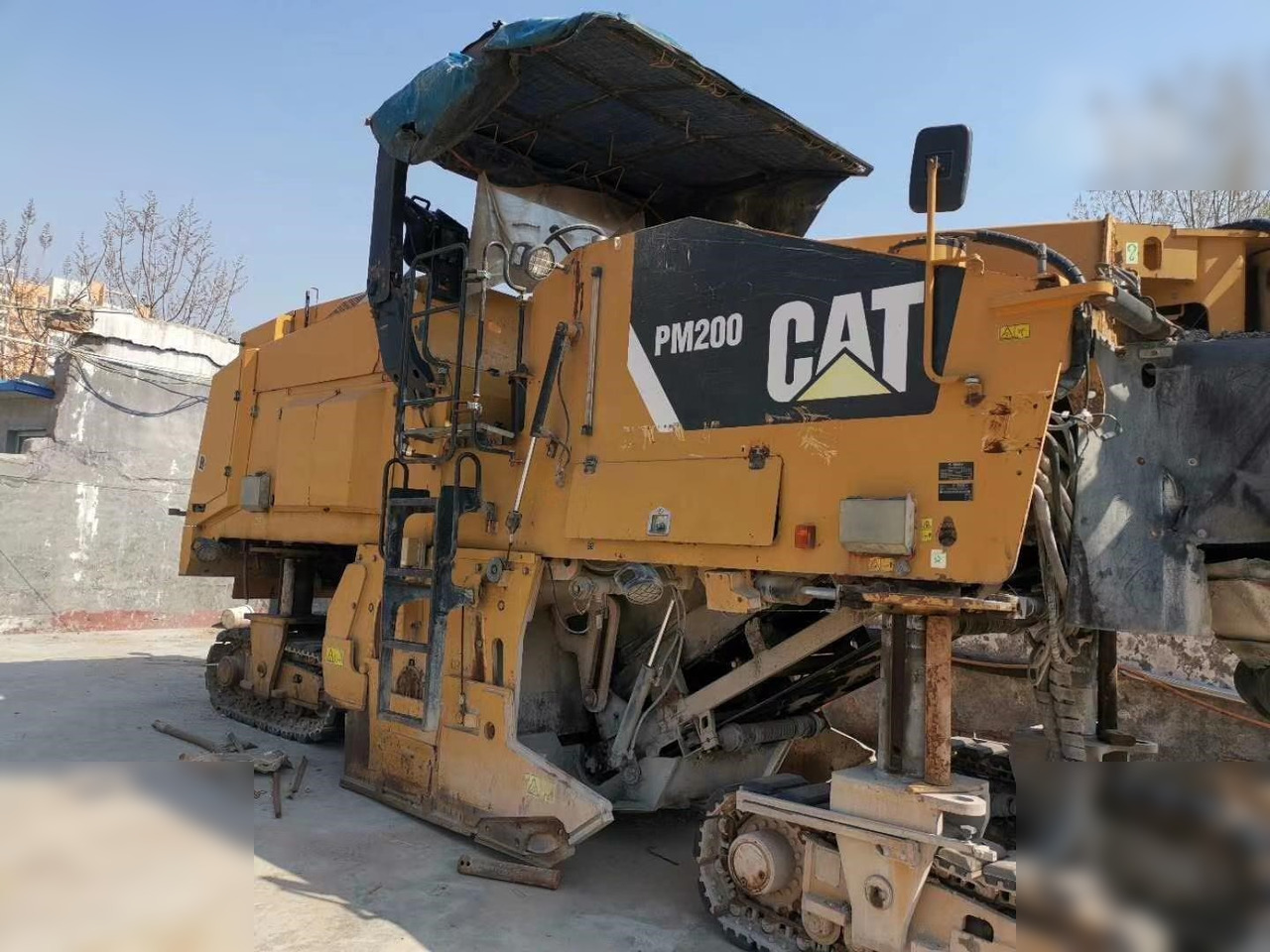 2011 CATERPILLAR PM-200 - Asfalta frēze: foto 1 2011 CATERPILLAR PM-200 - Asfalta frēze: foto 1