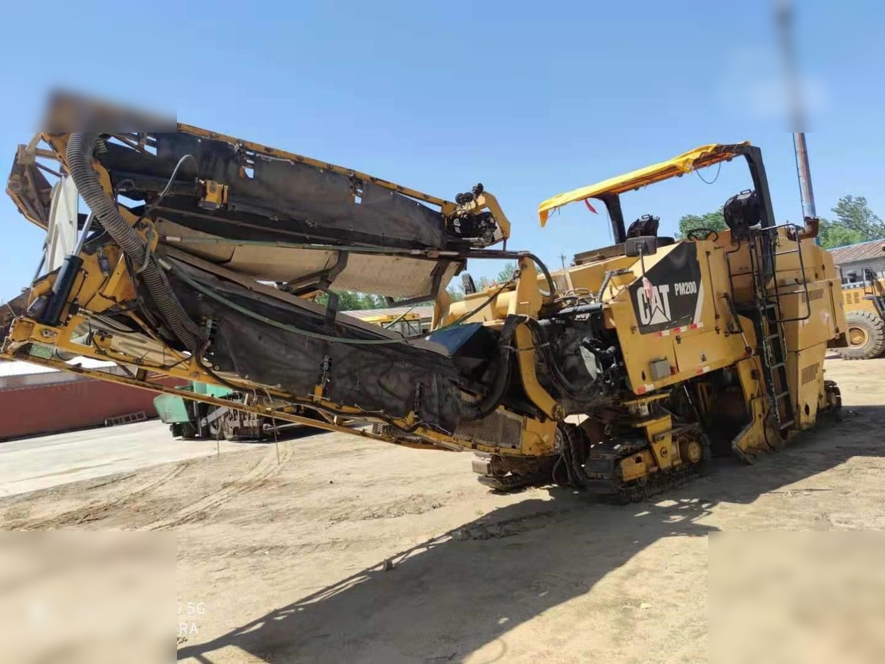 2012 CATERPILLAR PM-200 - Asfalta frēze: foto 2 2012 CATERPILLAR PM-200 - Asfalta frēze: foto 2