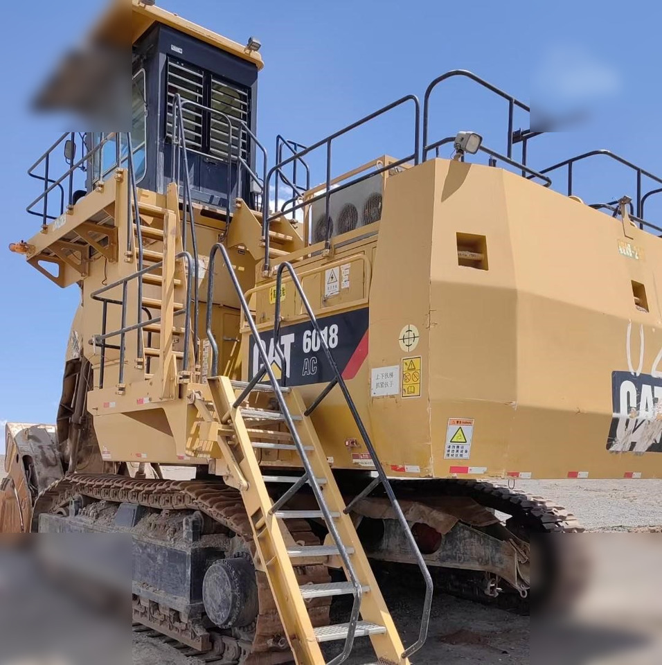 2013 CATERPILLAR 6018ACFS - Kāpurķēžu ekskavators: foto 1 2013 CATERPILLAR 6018ACFS - Kāpurķēžu ekskavators: foto 1