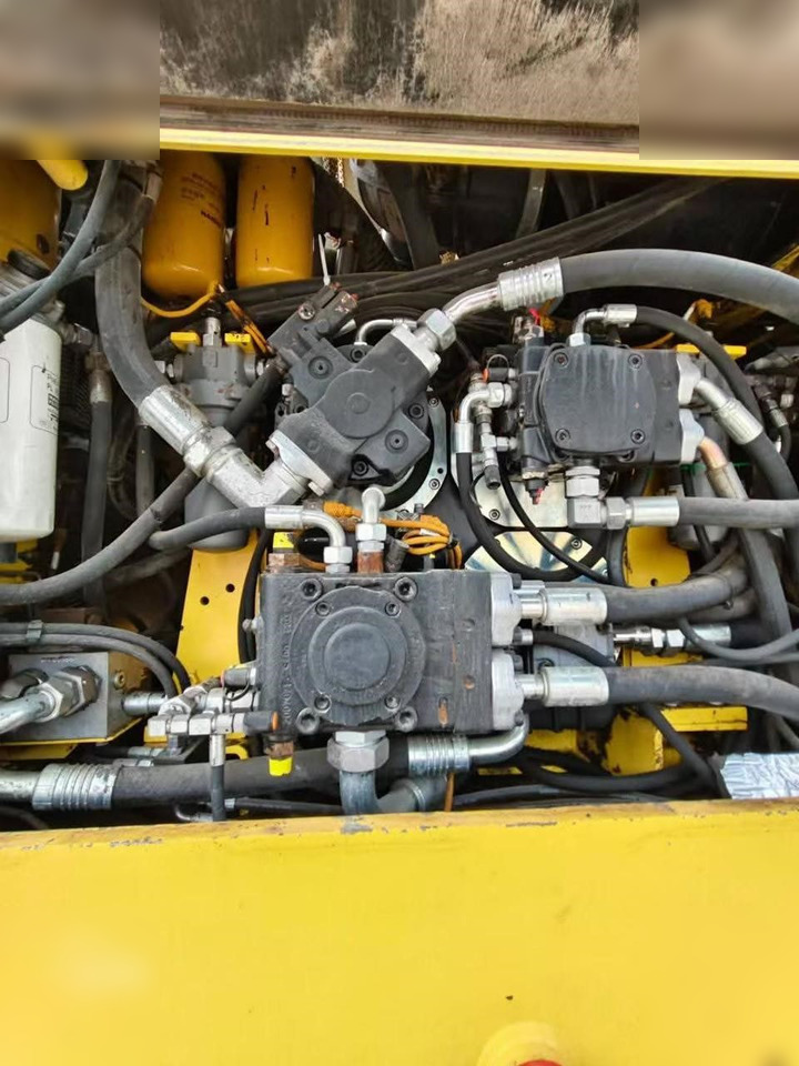 2017 BOMAG BM2000/60-2 - Asfalta frēze: foto 4 2017 BOMAG BM2000/60-2 - Asfalta frēze: foto 4