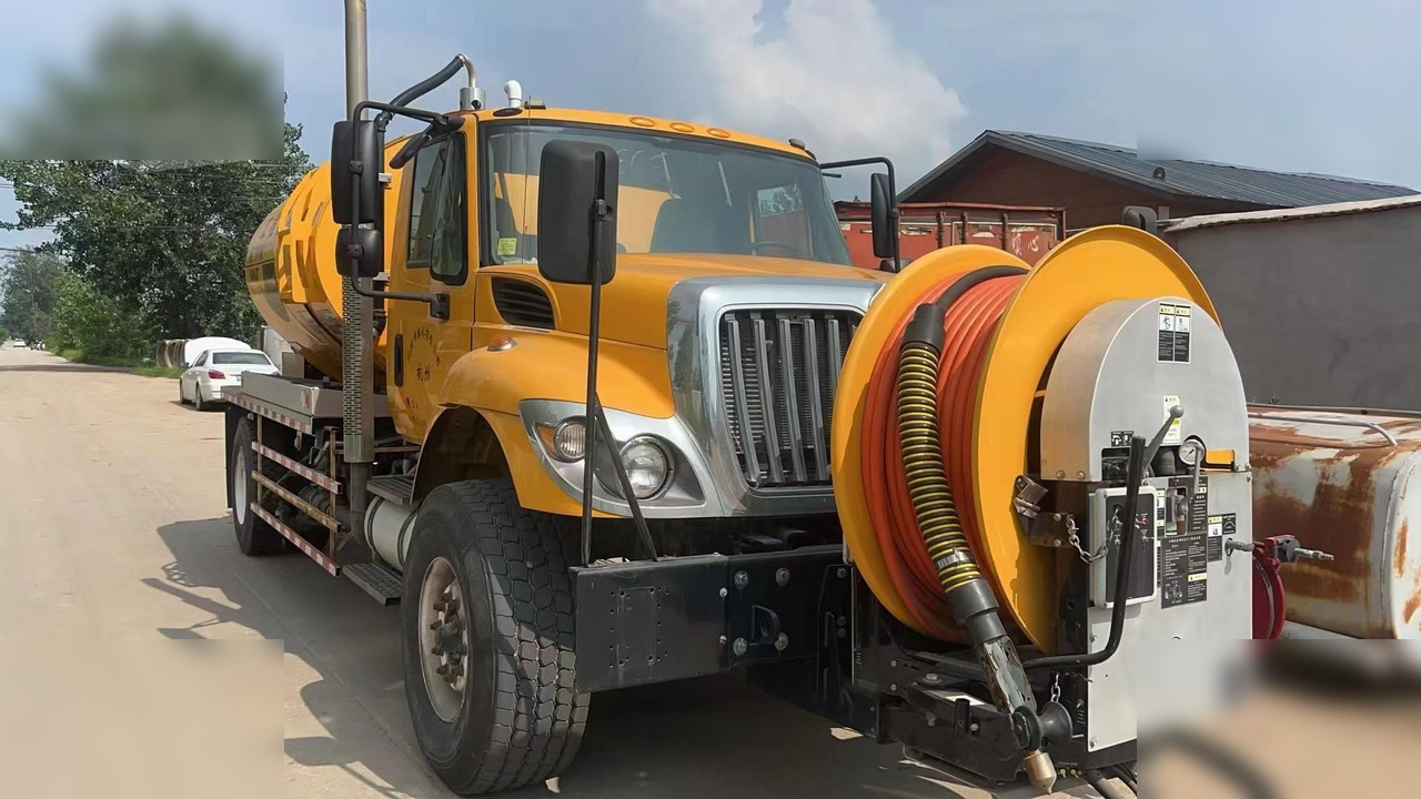 2017 VACTOR RAMJET - Asenizācijas mašīna: foto 2 2017 VACTOR RAMJET - Asenizācijas mašīna: foto 2
