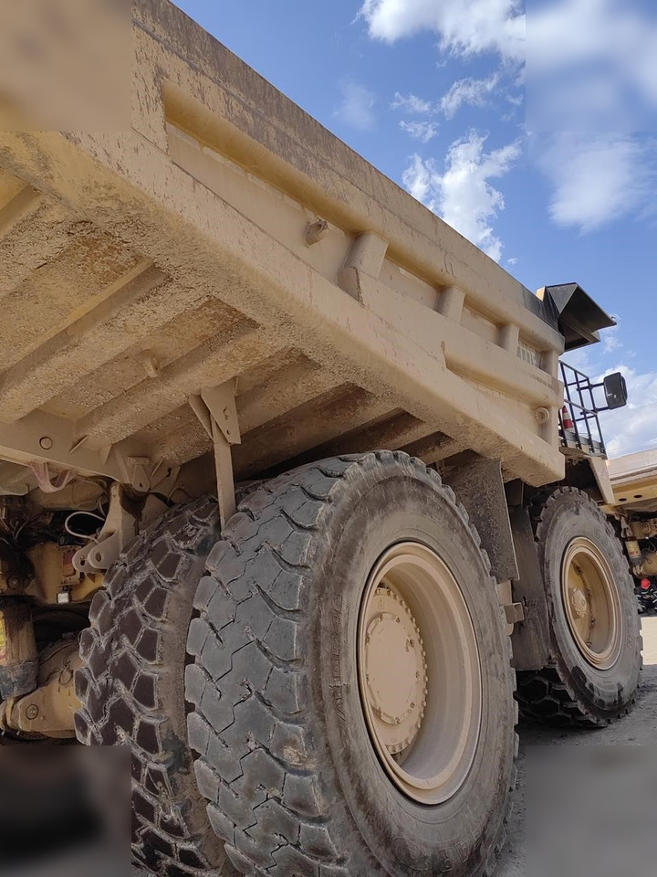 2018 CATERPILLAR 777E - Karjeru pašizgāzējs: foto 4 2018 CATERPILLAR 777E - Karjeru pašizgāzējs: foto 4