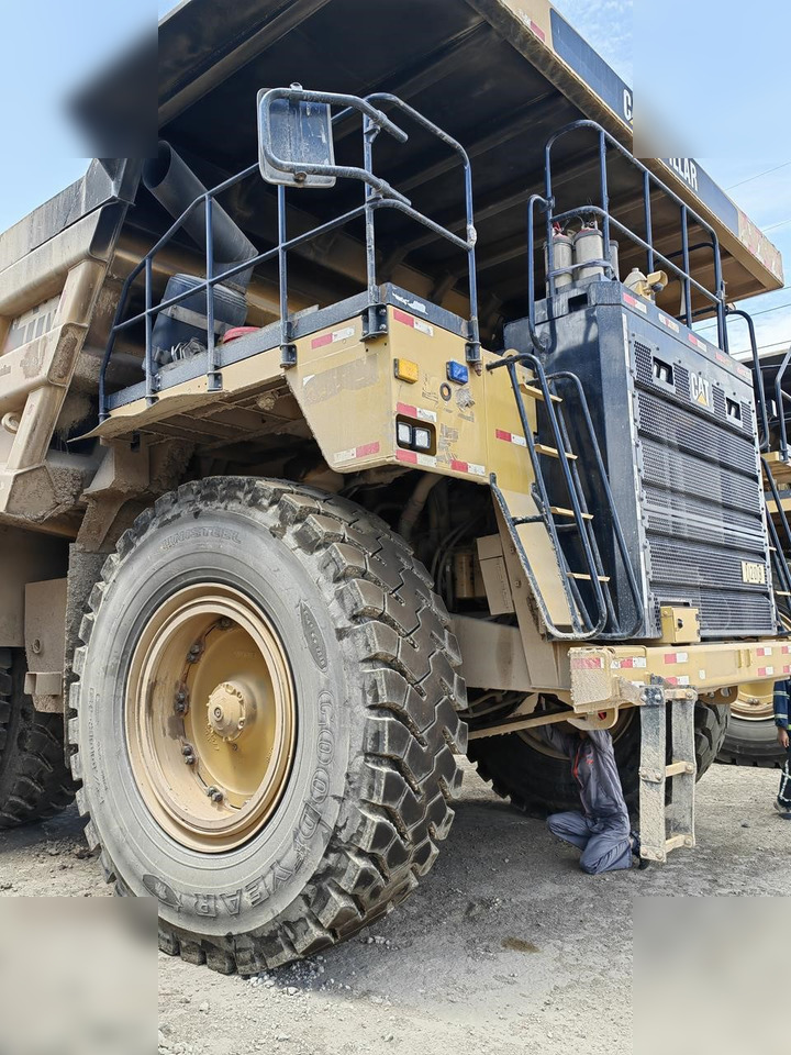 2018 CATERPILLAR 777E - Karjeru pašizgāzējs: foto 3 2018 CATERPILLAR 777E - Karjeru pašizgāzējs: foto 3