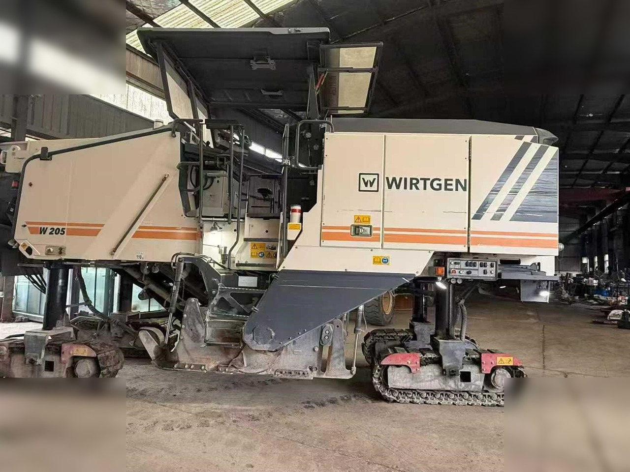 2021 WIRTGEN W205 - Asfalta frēze: foto 1 2021 WIRTGEN W205 - Asfalta frēze: foto 1