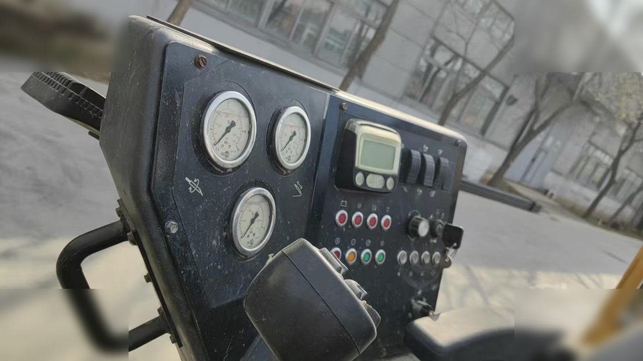 2022 VERMEER C300 - Horizontālās urbšanas mašīna: foto 3 2022 VERMEER C300 - Horizontālās urbšanas mašīna: foto 3