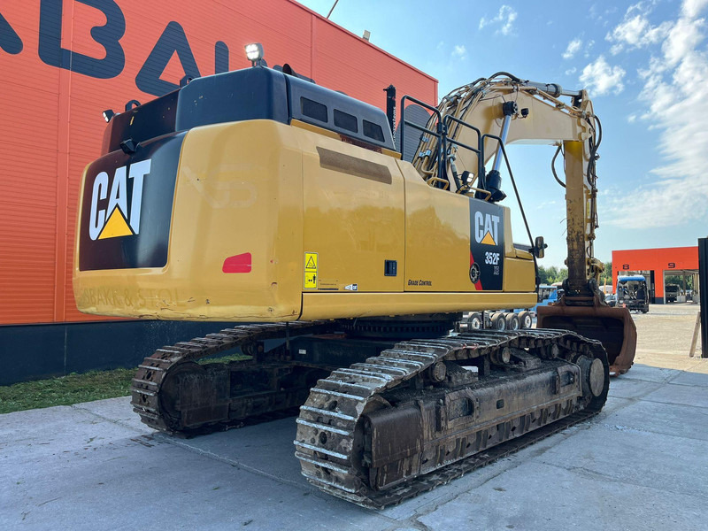 Caterpillar 352 F CENTRAL LUBRICATION / AC - Kāpurķēžu ekskavators: foto 5 Caterpillar 352 F CENTRAL LUBRICATION / AC - Kāpurķēžu ekskavators: foto 5