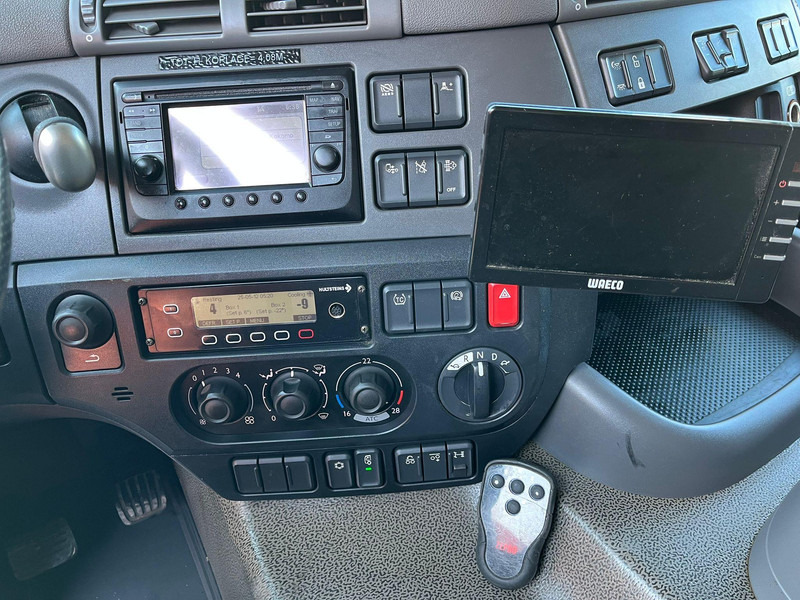 Kravas automašīna refrižerators DAF CF 370 6x2 HULTSTEINS / BOX L=8744 mm: foto 18