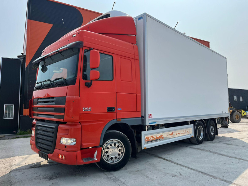 DAF XF 105.510 6x2 T-1200R / BOX L=7423 mm - Kravas automašīna refrižerators: foto 2 DAF XF 105.510 6x2 T-1200R / BOX L=7423 mm - Kravas automašīna refrižerators: foto 2