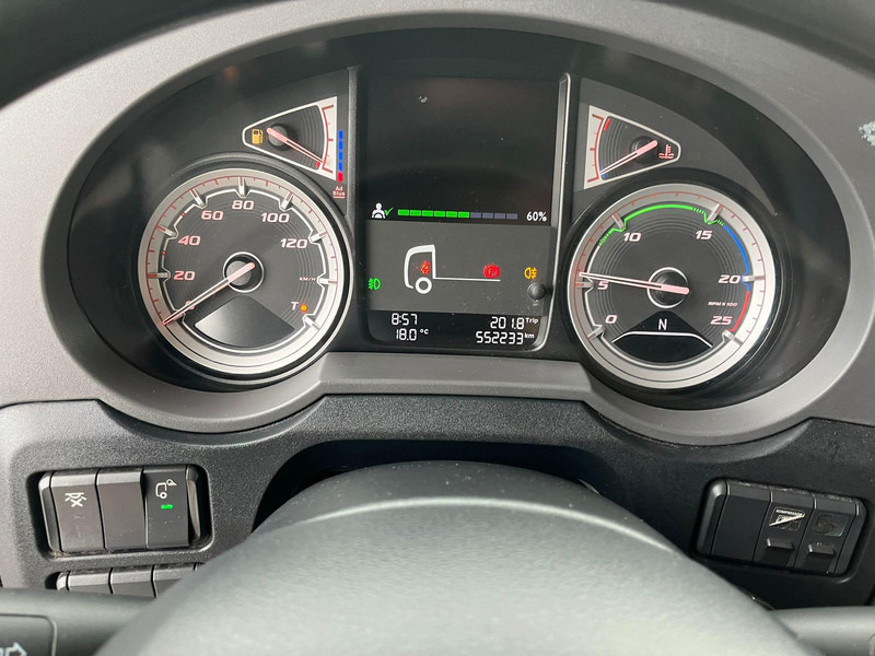 Šasija kravas automašīna DAF XF 530 CHASSI L=5750: foto 16 Šasija kravas automašīna DAF XF 530 CHASSI L=5750: foto 16