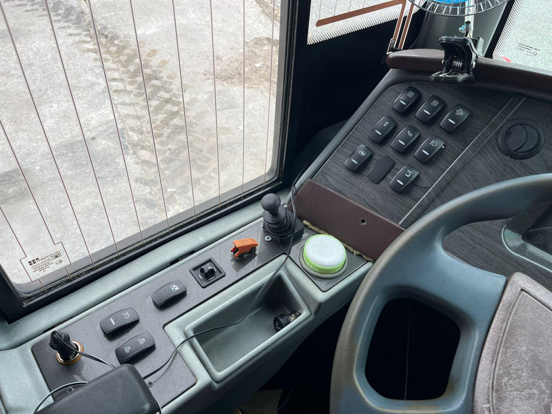 Starppilsētu autobuss Isuzu Visigo 4x2 EURO 6 / 41 SEATS / AC: foto 12