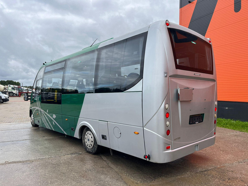 Iveco First 4x2 22 SEATS / AC / WEBASTO - Mikroautobuss, Pasažieru furgons: foto 5 Iveco First 4x2 22 SEATS / AC / WEBASTO - Mikroautobuss, Pasažieru furgons: foto 5
