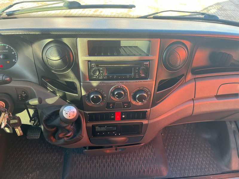 Mikroautobuss, Pasažieru furgons Iveco Indcar Wing 4x2 23 SEATS / AC / WEBASTO: foto 12