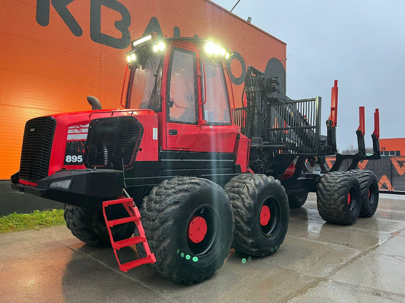 Komatsu 895 8x8 LOADFLEX / CRANE 165F - Meža piekabe: foto 2 Komatsu 895 8x8 LOADFLEX / CRANE 165F - Meža piekabe: foto 2