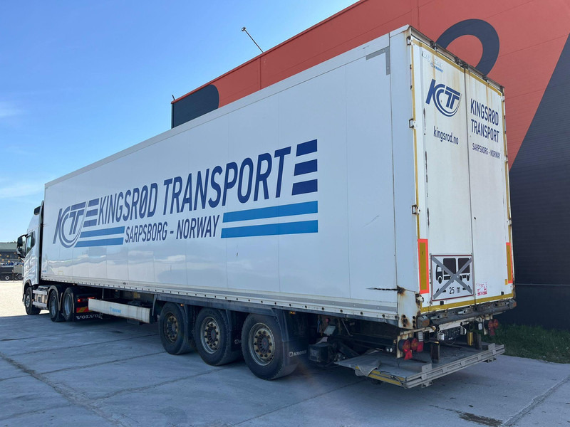 Krone SD SKAP BOX L=13675 mm - Puspiekabe slēgtā virsbūve: foto 3 Krone SD SKAP BOX L=13675 mm - Puspiekabe slēgtā virsbūve: foto 3