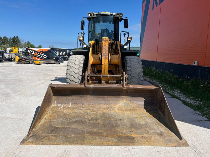 Liebherr L 550 4X4 AC / CENTRL LUBRICATION / SCALES - Riteņu iekrāvējs: foto 2 Liebherr L 550 4X4 AC / CENTRL LUBRICATION / SCALES - Riteņu iekrāvējs: foto 2