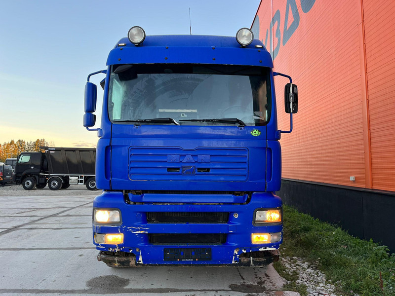 MAN TGA 26.413 6x2*4 TANK 14000 l - Autocisterna: foto 3 MAN TGA 26.413 6x2*4 TANK 14000 l - Autocisterna: foto 3