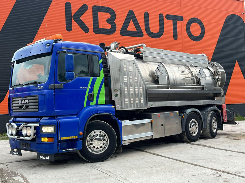 MAN TGA 26.430 6x2*4 TANK 13700 l / VACUUM MORO PM200R - 2283 hours / PRESSURE Pratissoli KF38 - 40 l/min - 150 bar - Asenizācijas mašīna: foto 1 MAN TGA 26.430 6x2*4 TANK 13700 l / VACUUM MORO PM200R - 2283 hours / PRESSURE Pratissoli KF38 - 40 l/min - 150 bar - Asenizācijas mašīna: foto 1