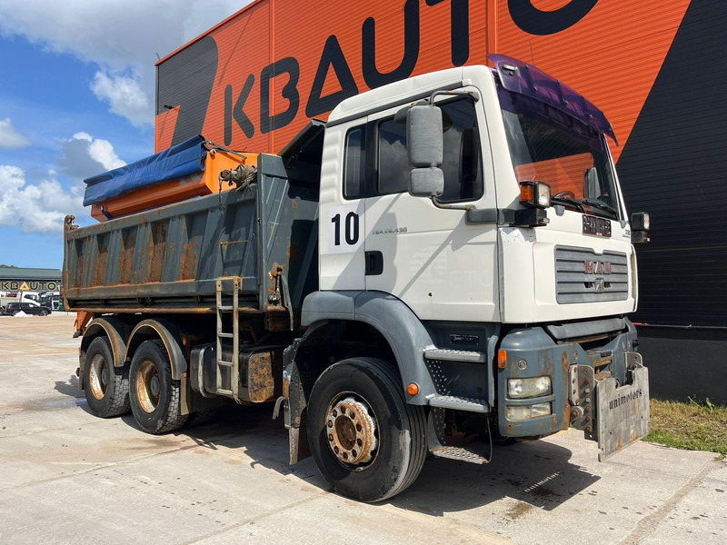 MAN TGA 26.430 6x4 BOX L=5014 mm / POSSIBLE TO BUY WITH SPREADER Schmidt stratos B60 - Kravas automašīna pašizgāzējs: foto 4 MAN TGA 26.430 6x4 BOX L=5014 mm / POSSIBLE TO BUY WITH SPREADER Schmidt stratos B60 - Kravas automašīna pašizgāzējs: foto 4