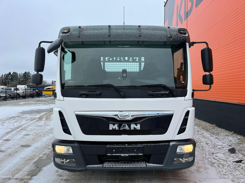 MAN TGL 12.220 4x2 JOAB VL8 ton / L=3750 mm - Būvgružu konteineru vedējs: foto 3 MAN TGL 12.220 4x2 JOAB VL8 ton / L=3750 mm - Būvgružu konteineru vedējs: foto 3