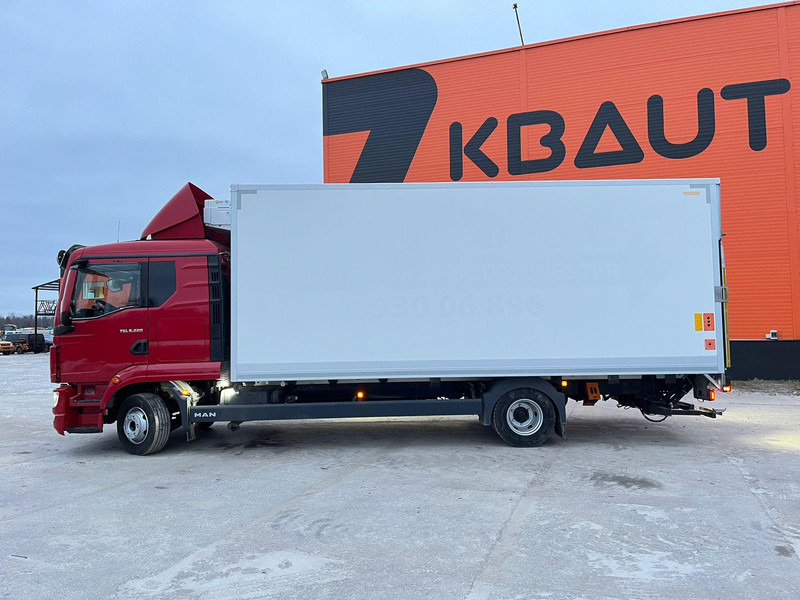 Kravas automašīna refrižerators MAN TGL 8.220 4x2 THERMOKING V-800MAX / BOX L=6135 mm: foto 9 Kravas automašīna refrižerators MAN TGL 8.220 4x2 THERMOKING V-800MAX / BOX L=6135 mm: foto 9