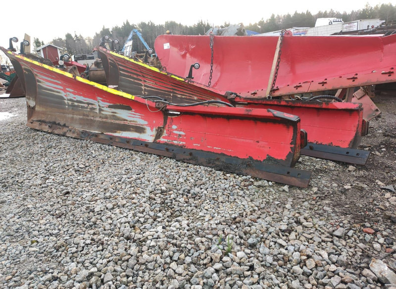 Mählers SP14/45B SIDE WING PLOW / KÜLJE SAHK - Sniega novākšanas tehnika: foto 1 Mählers SP14/45B SIDE WING PLOW / KÜLJE SAHK - Sniega novākšanas tehnika: foto 1