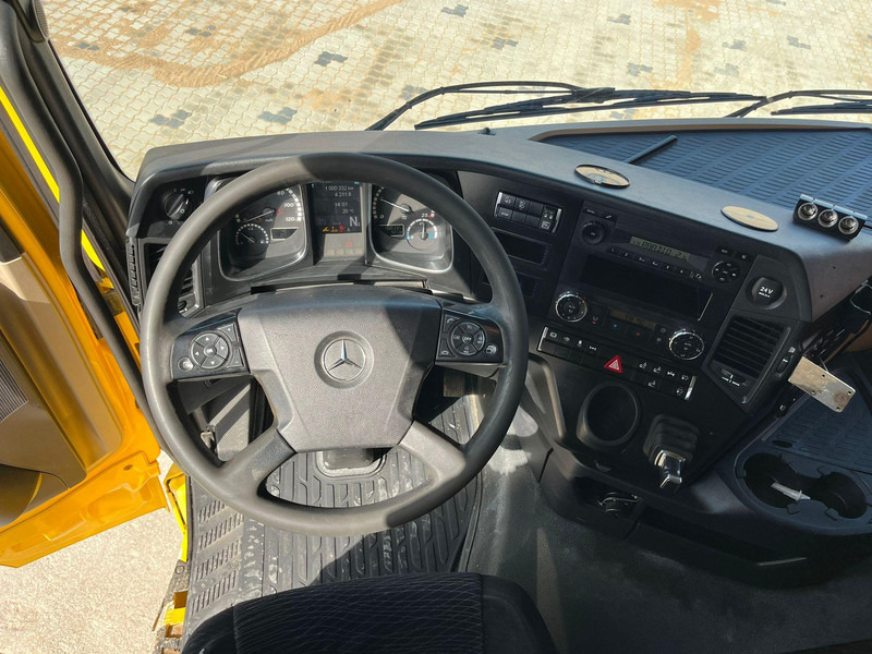 Mercedes-Benz Actros 2545 6x2*4 BOX L=7400mm līzingu Mercedes-Benz Actros 2545 6x2*4 BOX L=7400mm: foto 16 Mercedes-Benz Actros 2545 6x2*4 BOX L=7400mm līzingu Mercedes-Benz Actros 2545 6x2*4 BOX L=7400mm: foto 16