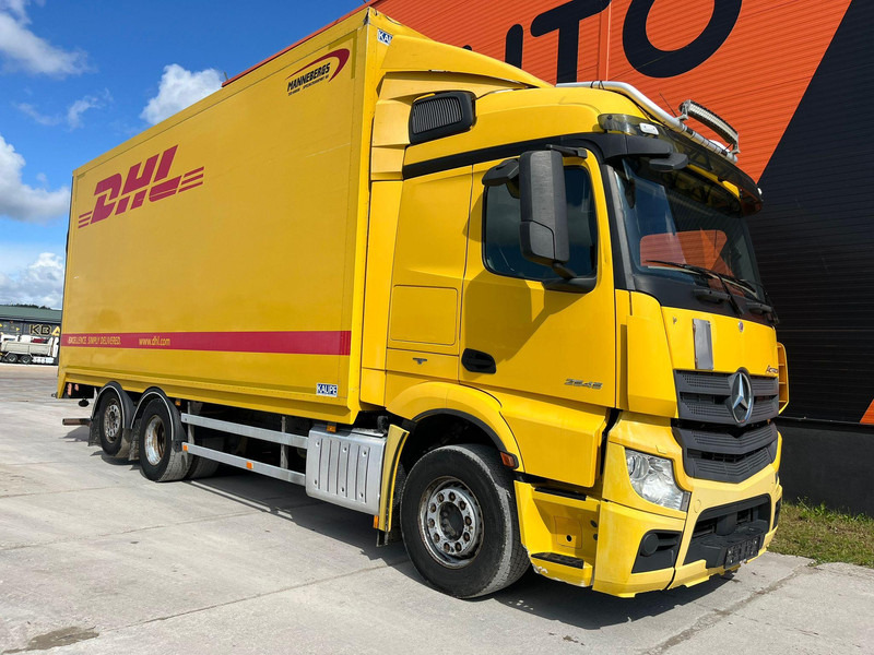 Mercedes-Benz Actros 2545 6x2*4 BOX L=7400mm - Kravas automašīna ar slēgto virsbūvi: foto 3 Mercedes-Benz Actros 2545 6x2*4 BOX L=7400mm - Kravas automašīna ar slēgto virsbūvi: foto 3
