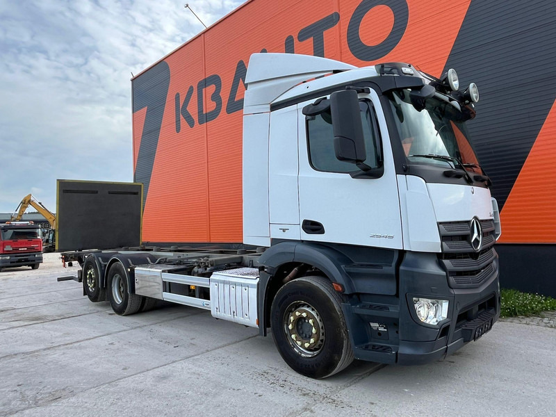 Mercedes-Benz Antos 2545 6x2*4 RETARDER / CHASSIS L=7826 mm - Šasija kravas automašīna: foto 3 Mercedes-Benz Antos 2545 6x2*4 RETARDER / CHASSIS L=7826 mm - Šasija kravas automašīna: foto 3