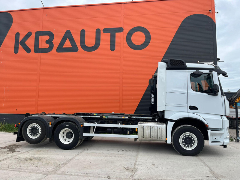 Mercedes-Benz Arocs 2542 6x2*4 JOAB 20 ton / L=5400 mm - Pacēlājs ar āķi: foto 5 Mercedes-Benz Arocs 2542 6x2*4 JOAB 20 ton / L=5400 mm - Pacēlājs ar āķi: foto 5