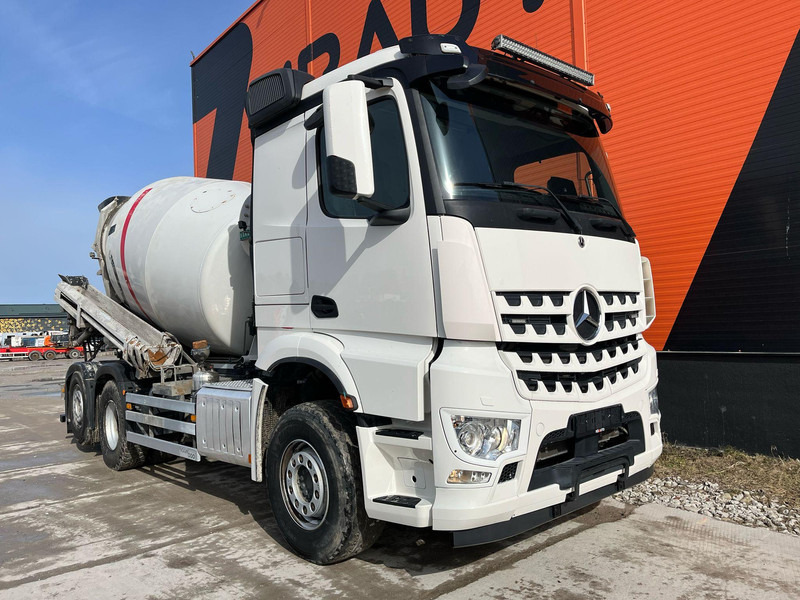 Mercedes-Benz Arocs 2636 6x2*4 SARAKA 9 m3 / SARAKS HR-11 10 m CHUTE - Betonvedējs: foto 3 Mercedes-Benz Arocs 2636 6x2*4 SARAKA 9 m3 / SARAKS HR-11 10 m CHUTE - Betonvedējs: foto 3