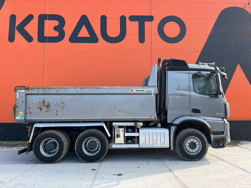 Mercedes-Benz Arocs 2658 6x4 RETARDER / FULL STEEL / BOX L=4633 mm - Kravas automašīna pašizgāzējs: foto 5 Mercedes-Benz Arocs 2658 6x4 RETARDER / FULL STEEL / BOX L=4633 mm - Kravas automašīna pašizgāzējs: foto 5
