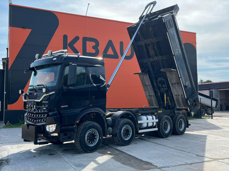 Mercedes-Benz Arocs 3253 8x4 2019 - Kravas automašīna pašizgāzējs: foto 2 Mercedes-Benz Arocs 3253 8x4 2019 - Kravas automašīna pašizgāzējs: foto 2